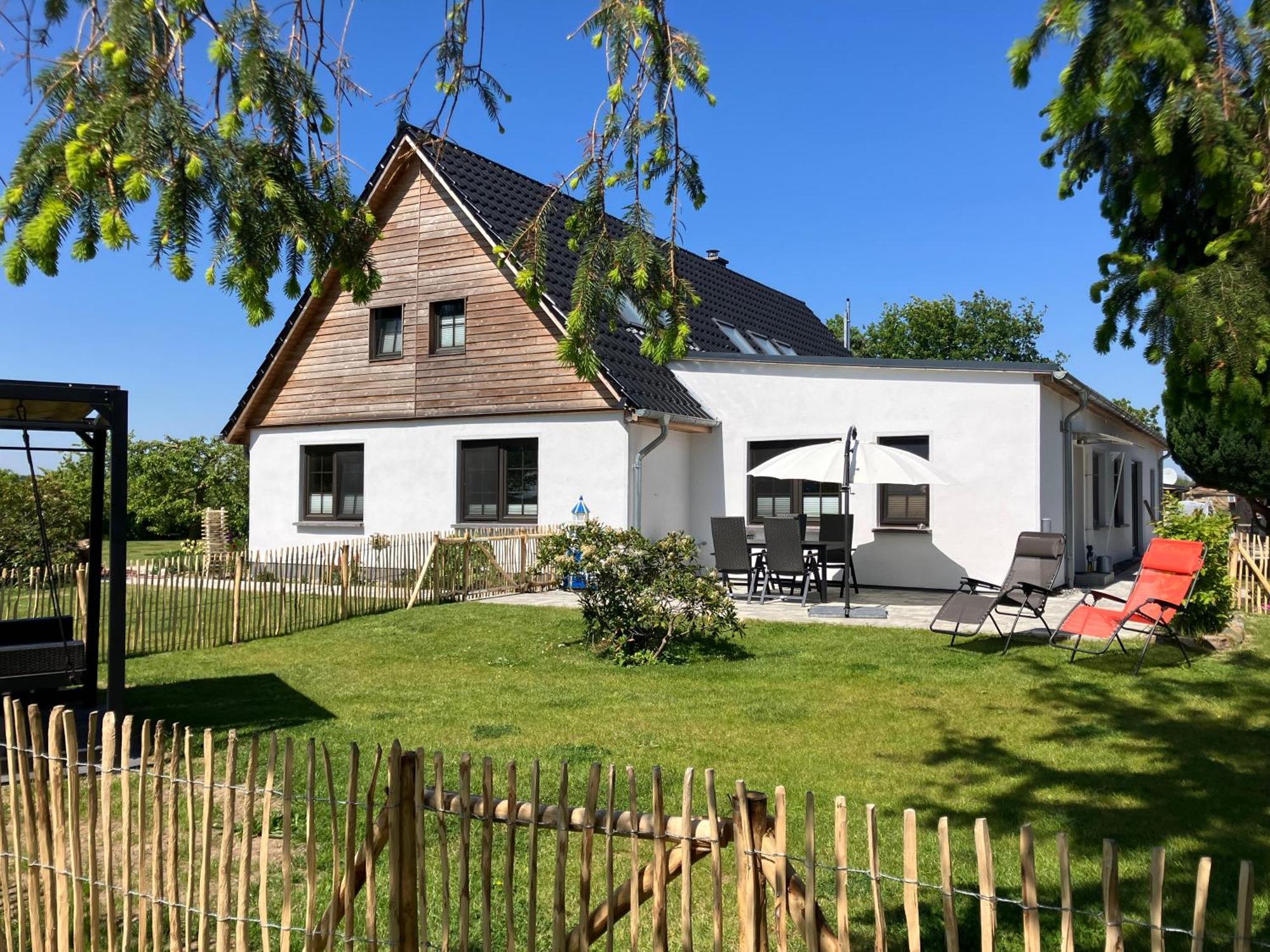 Grosse 4 Sterne Ferienwohnung Beim Boddenstrand Sundhagen-Niederhof Exterior foto